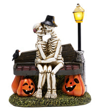 TERESA'S COLLECTIONS Love Never Dies Halloween Decorations with Solar Lights for Garden Decor,Romantic Skeleton Couple Kissing on Coffin Chair,Resin Pumpkin Decor Gifts for Party,Home,Outdoor,6"