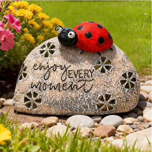 TERESA'S COLLECTIONS Garden Decor, Cute Ladybug Garden Decor with Solar Light, Waterproof Resin Garden Statue, Ladybug Gifts, Garden Gifts for Women Mom, Indoor/Outdoor, 5.1"